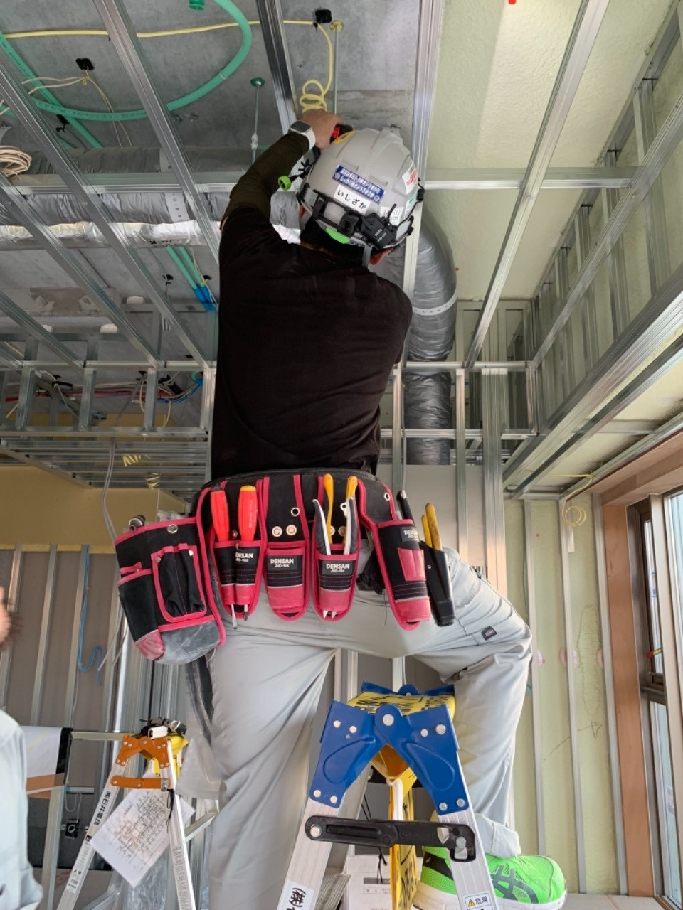 石井電技の福利厚生……？